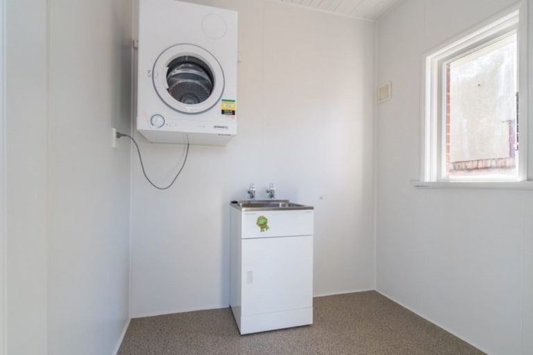 Photo of property in 137 Bay View Road, South Dunedin, Dunedin, 9012