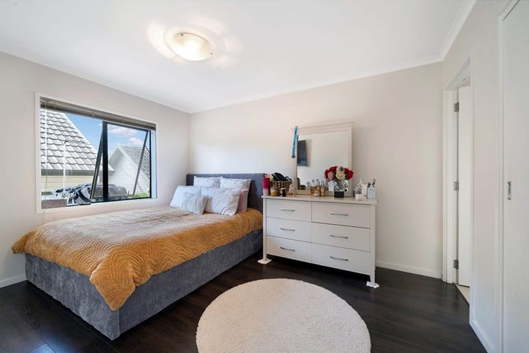 Photo of property in St Claire Village, 120/172 Mcleod Road, Te Atatu South, Auckland, 0610