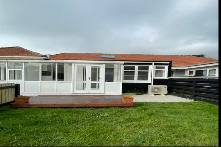 Photo of property in 24 Monorgan Road, Strathmore Park, Wellington, 6022