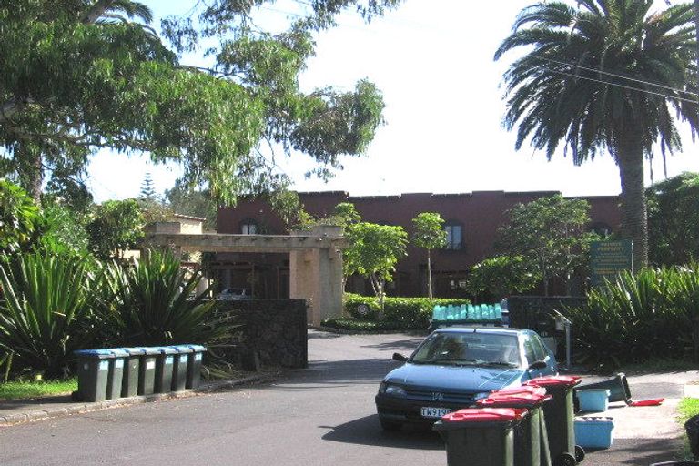Photo of property in 23/24 Norrie Avenue, Mount Albert, Auckland, 1025