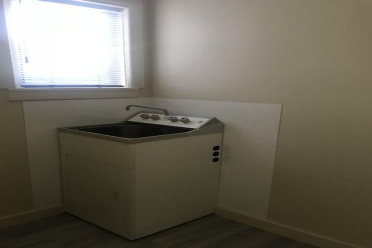 Photo of property in 20 Barnes Road, Redwood, Christchurch, 8051