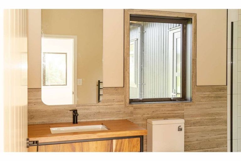 Photo of property in 16 Pa Road, Kerikeri, 0230