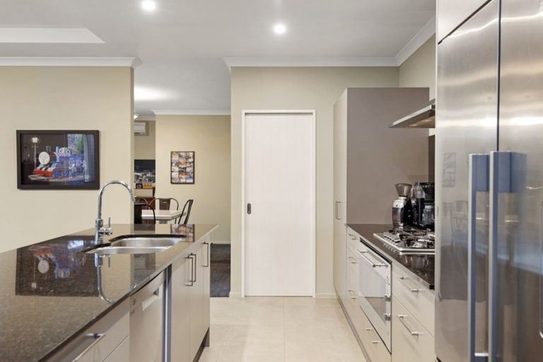 Photo of property in 30 Globe Bay Drive, Templeton, Christchurch, 8042