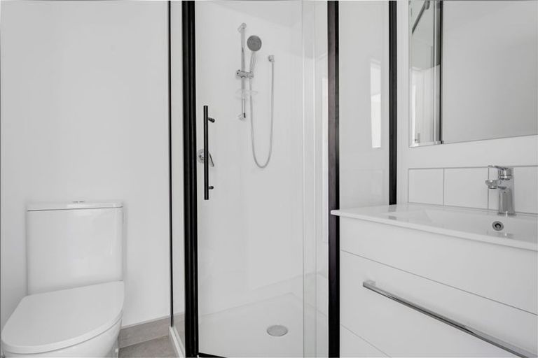 Photo of property in 101/3 Rauemi Way, Te Atatu South, Auckland, 0610