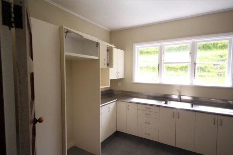 Photo of property in 112 Rolla Street, Normanby, Dunedin, 9010