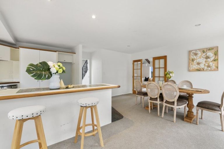 Photo of property in 20c Poplar Road, Stanmore Bay, Whangaparaoa, 0932