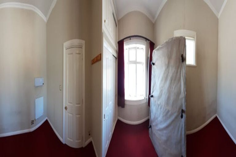 Photo of property in 2 Mudges Terrace, Newtown, Wellington, 6021