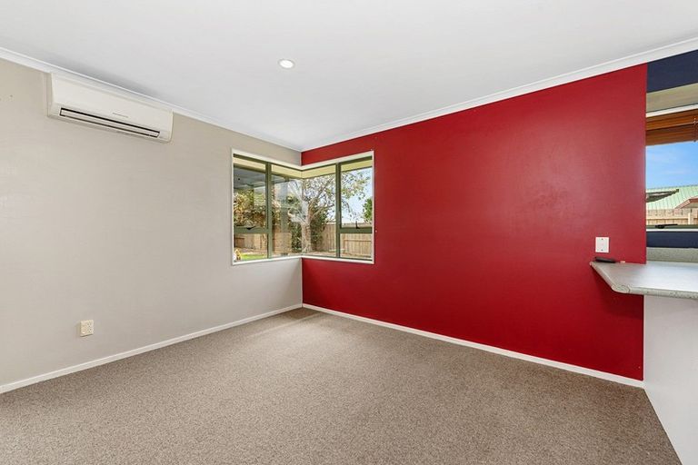 Photo of property in 13 Admiral Crescent, Flagstaff, Hamilton, 3210