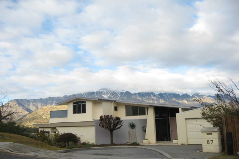 Photo of property in 87 Panorama Terrace, Queenstown, 9300