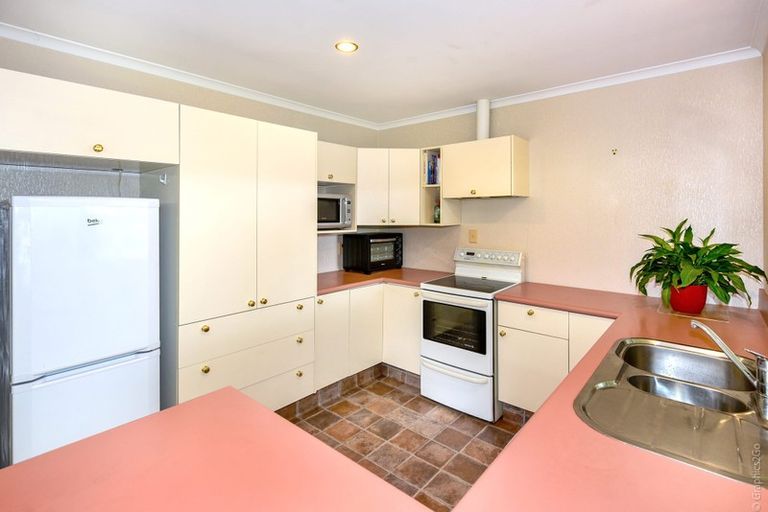 Photo of property in 21 Villa Grove, Ilam, Christchurch, 8041