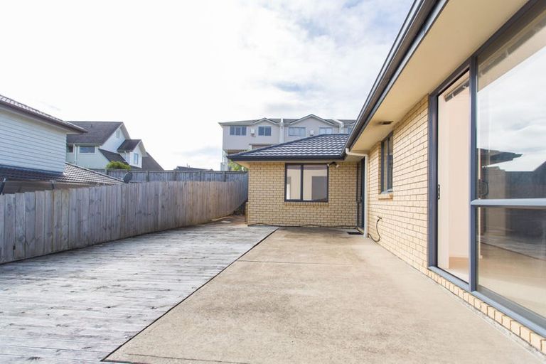 Photo of property in 26 Carol Lee Place, Albany Heights, Auckland, 0632