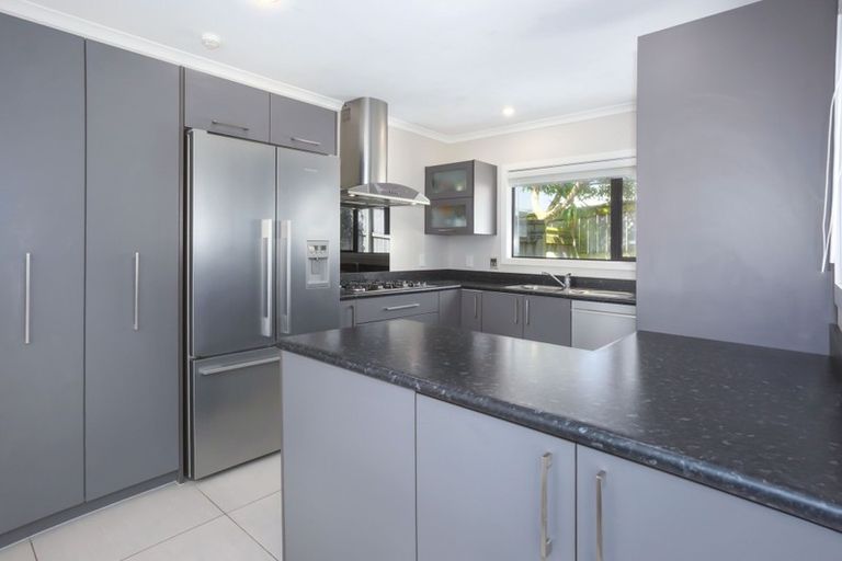 Photo of property in 25 Kaimai Place, Aotea, Porirua, 5024