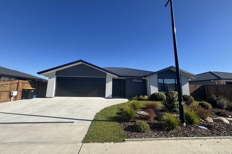 Photo of property in 5 Esher Lane, Richmond, 7020