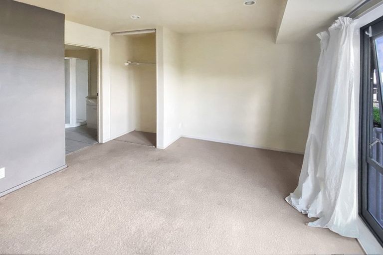 Photo of property in 2j/10 Crown Lynn Place, New Lynn, Auckland, 0600