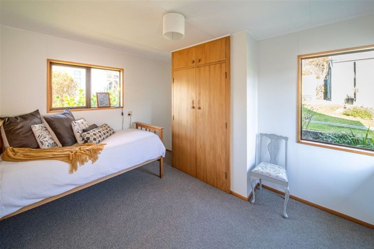 Photo of property in 43 Cheviot Street, Roxburgh, 9500