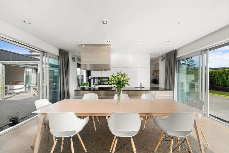 Photo of property in 41 Westpark Drive, Burnside, Christchurch, 8053