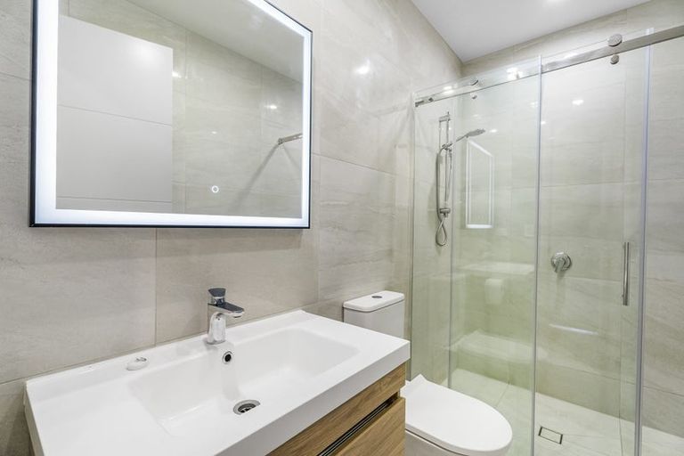 Photo of property in 41 Couldrey Crescent, Red Beach, 0932