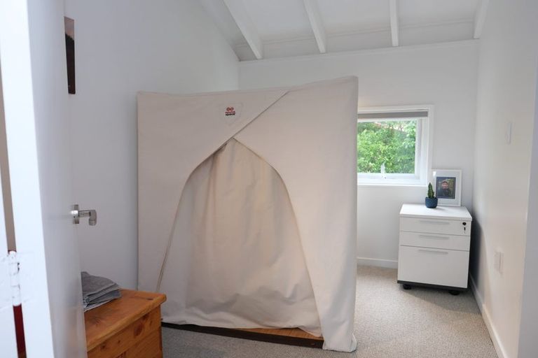 Photo of property in 57 Tilley Road, Paekakariki, 5034