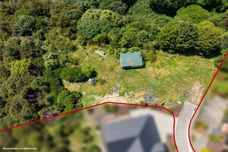 Photo of property in 18 Freyberg Road, Fairfield, Dunedin, 9018