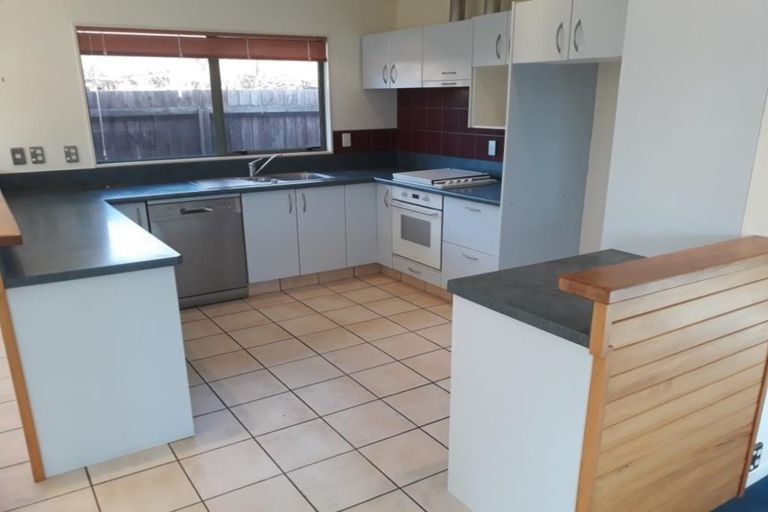 Photo of property in 59 Laing Crescent, Heathcote Valley, Christchurch, 8022