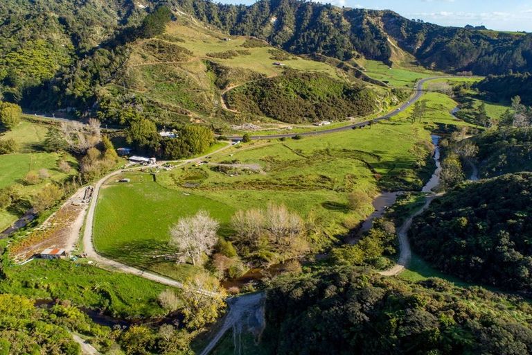 Photo of property in 1177 Mokau Road, Mimi, Urenui, 4379