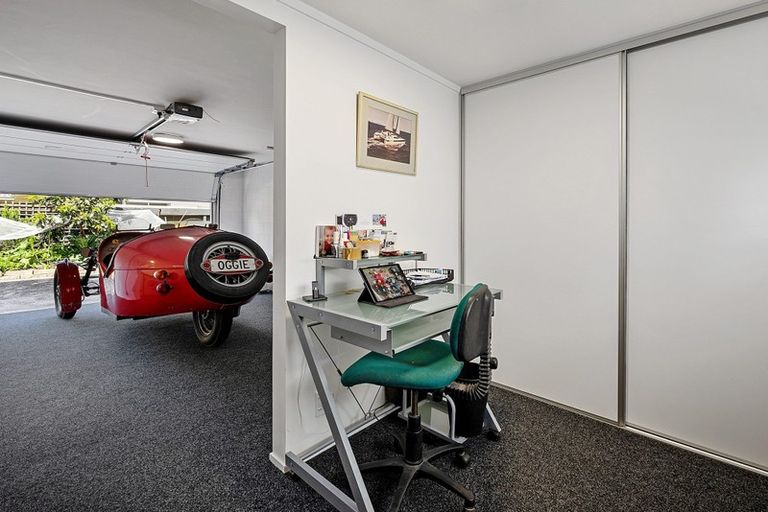 Photo of property in 3/15 Omana Road, Milford, Auckland, 0620