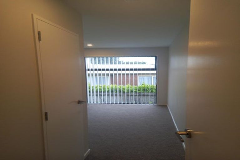 Photo of property in 58 Tukari Lane, Mangere Bridge, Auckland, 2022