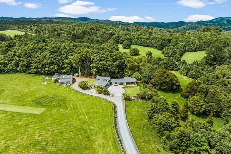 Photo of property in 76 Forest View Road, Te Kamo, Kamo, 0185