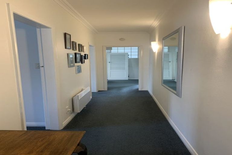Photo of property in 34 Overtoun Terrace, Hataitai, Wellington, 6021