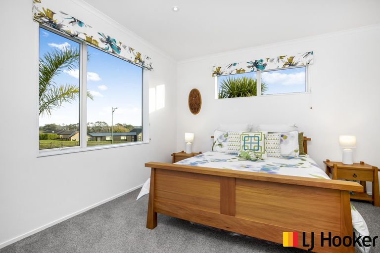 Photo of property in 2 Capriole Crescent, Kingseat, Papakura, 2580