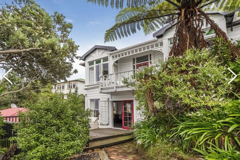 Photo of property in 31 Devon Street, Aro Valley, Wellington, 6021