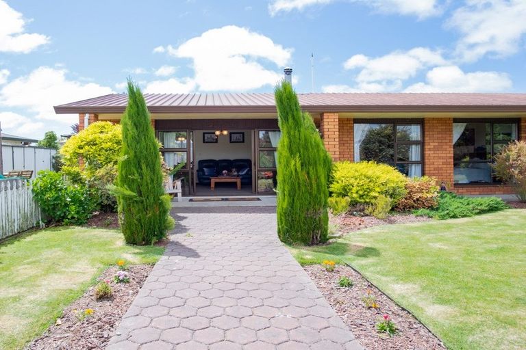 Photo of property in 302 Kingsbury Avenue, Rangiora, 7400