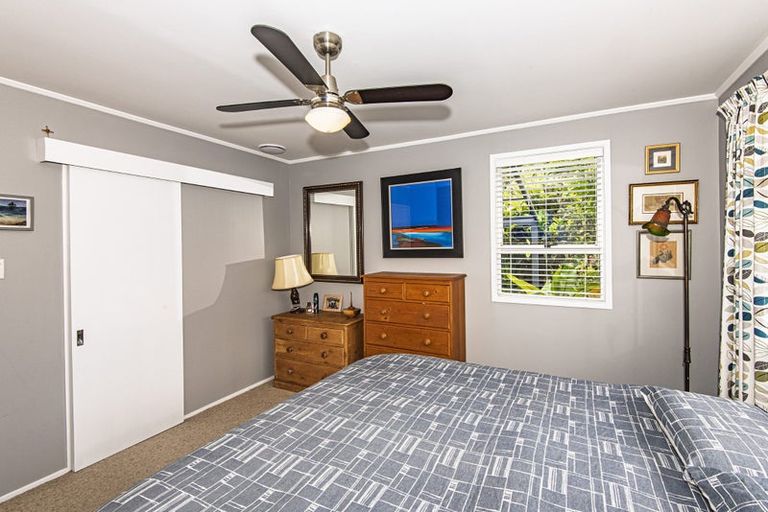 Photo of property in 16 Beazley Crescent, Tikipunga, Whangarei, 0112