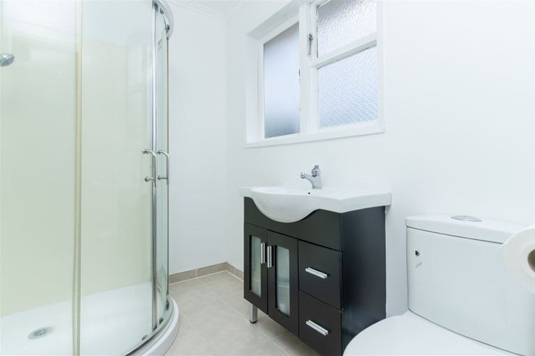 Photo of property in 9 Lyall Place, Bryndwr, Christchurch, 8053