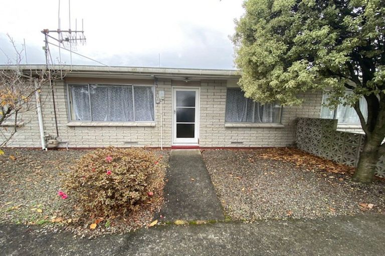 Photo of property in 3/299 Ruahine Street, Terrace End, Palmerston North, 4410
