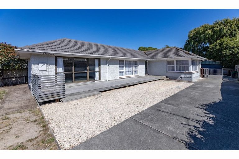 Photo of property in 61 Eureka Street, Aranui, Christchurch, 8061