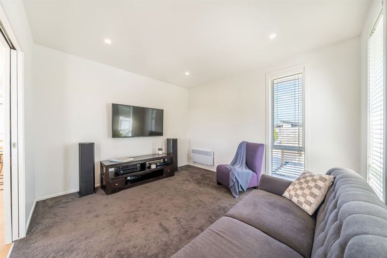 Photo of property in 46 Mo Street, Camborne, Porirua, 5026