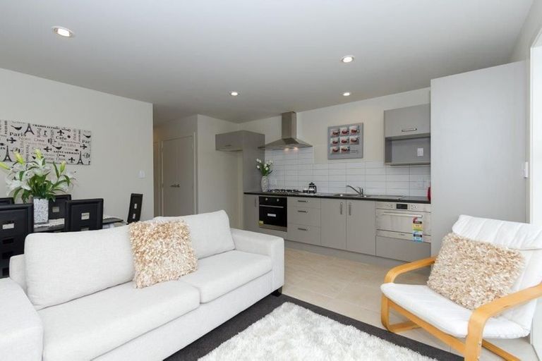 Photo of property in 2/23 Beatty Street, Melville, Hamilton, 3206