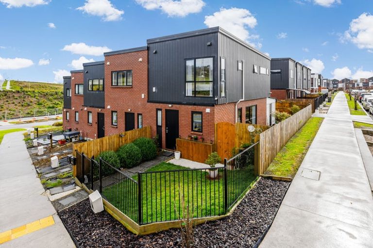 Photo of property in 39 Hearth Street, Flat Bush, 2019