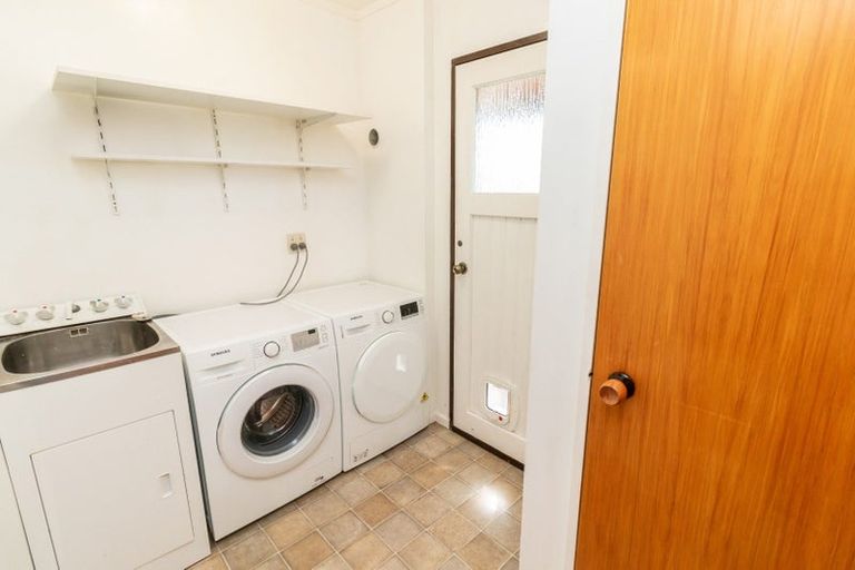 Photo of property in 3b Jasons Place, Churton Park, Wellington, 6037