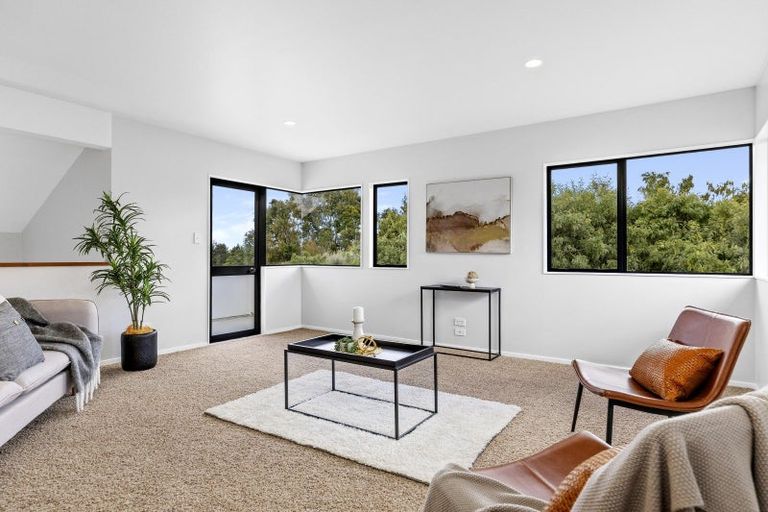 Photo of property in 2/26 Robinson Terrace, Rangatira Park, Taupo, 3330