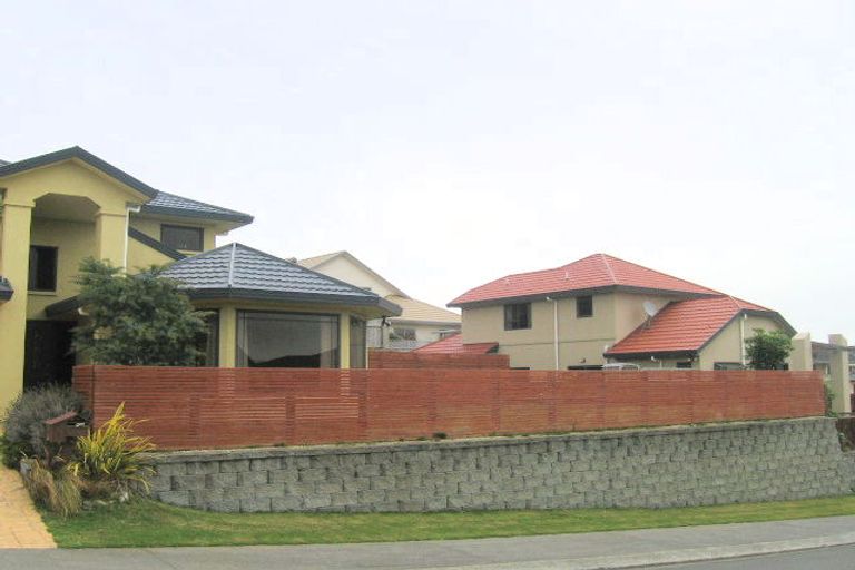 Photo of property in 4 Pigeonwood Lane, Woodridge, Wellington, 6037
