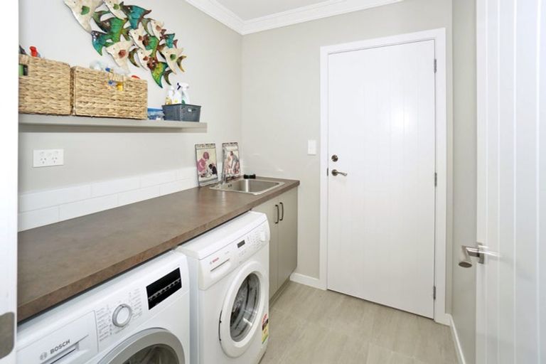 Photo of property in 5 Lomay Place, Te Puke, 3119