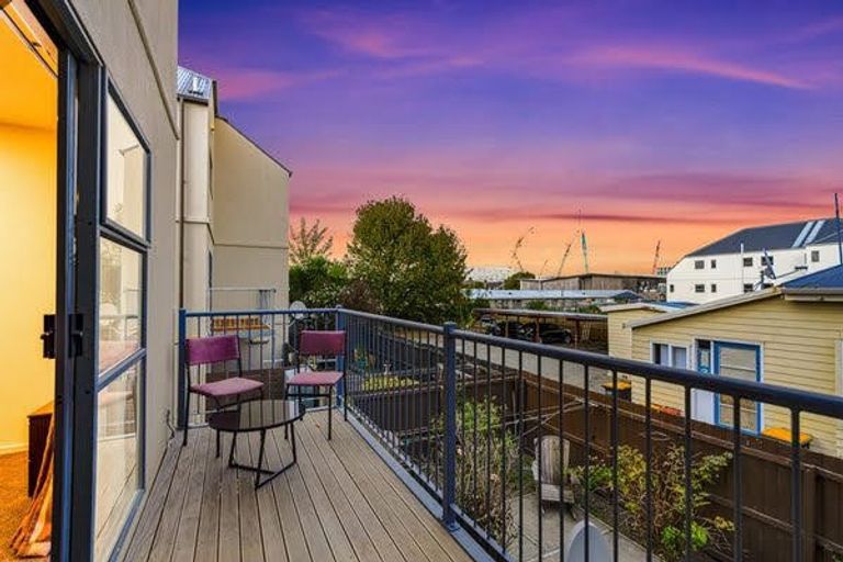 Photo of property in 4/246 Worcester Street, Christchurch Central, Christchurch, 8011
