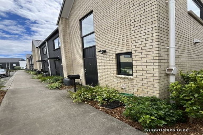 Photo of property in 15/125b Metcalfe Road, Ranui, Auckland, 0612