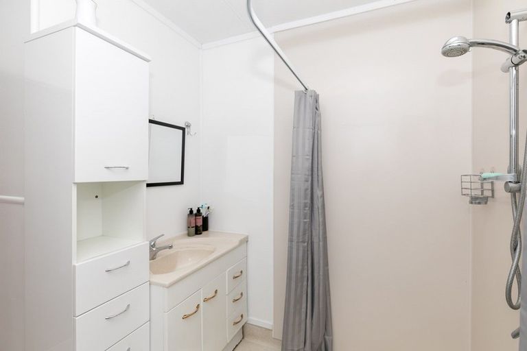 Photo of property in 1055 Hazelmere Crescent, Te Awamutu, 3800