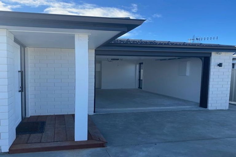 Photo of property in 227a Kennedy Road, Onekawa, Napier, 4110