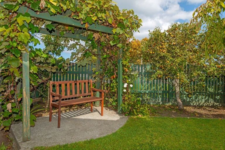 Photo of property in 11 Oak Street, Mangapapa, Gisborne, 4010