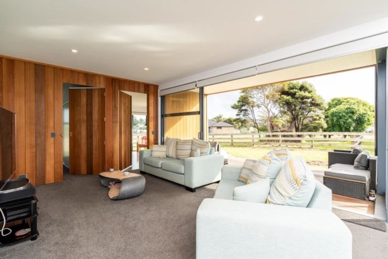 Photo of property in 64a Moir Point Road, Mangawhai Heads, Mangawhai, 0505