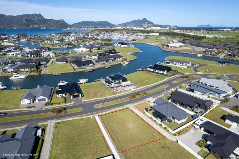 Photo of property in 36 Maturiki Drive, One Tree Point, 0118